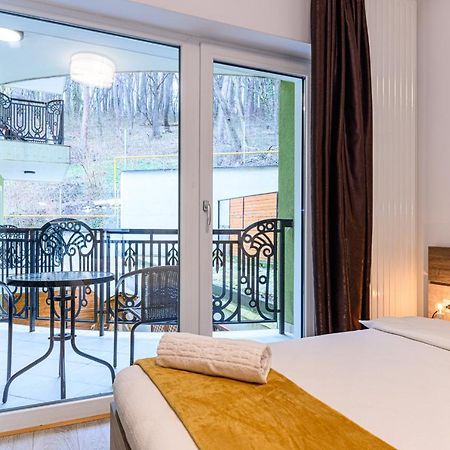 Jad - Luxury Apartments Afi Mall Braşov Buitenkant foto