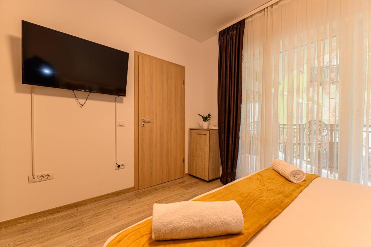 Jad - Luxury Apartments Afi Mall Braşov Buitenkant foto