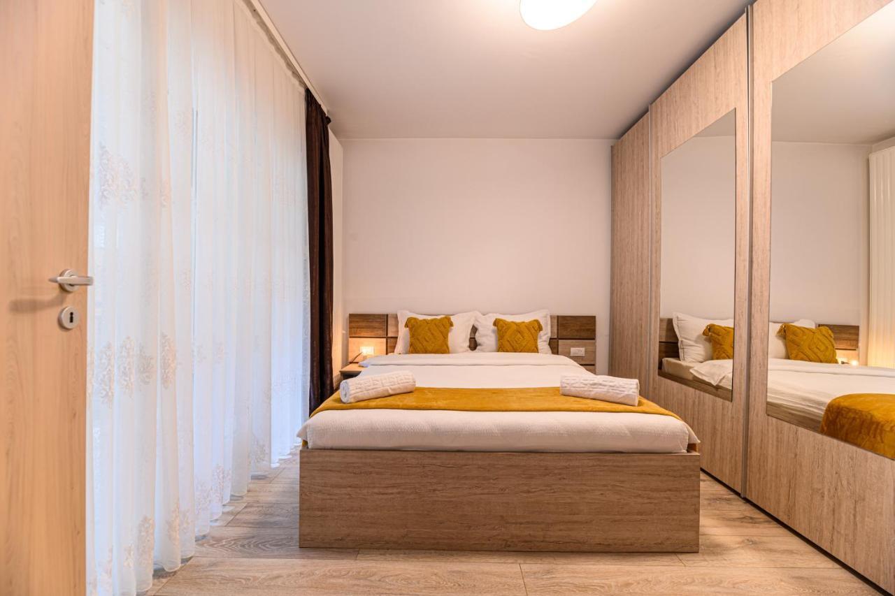 Jad - Luxury Apartments Afi Mall Braşov Buitenkant foto