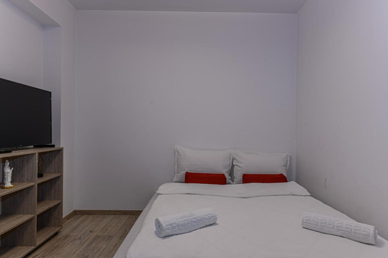 Jad - Luxury Apartments Afi Mall Braşov Buitenkant foto