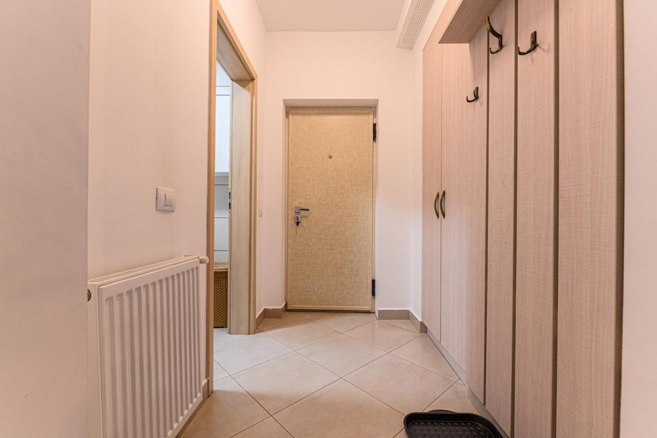 Jad - Luxury Apartments Afi Mall Braşov Buitenkant foto